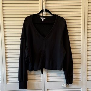 JoyLab Black V-Neck Women's Sweatshirt Sweater Size Large